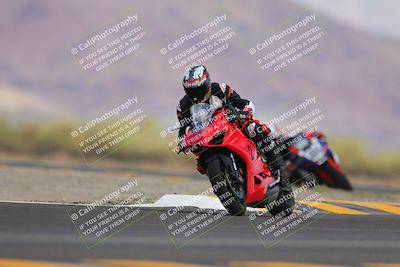 media/Sep-11-2022-SoCal Trackdays (Sun) [[81b7e951af]]/Turn 14 (1130am)/